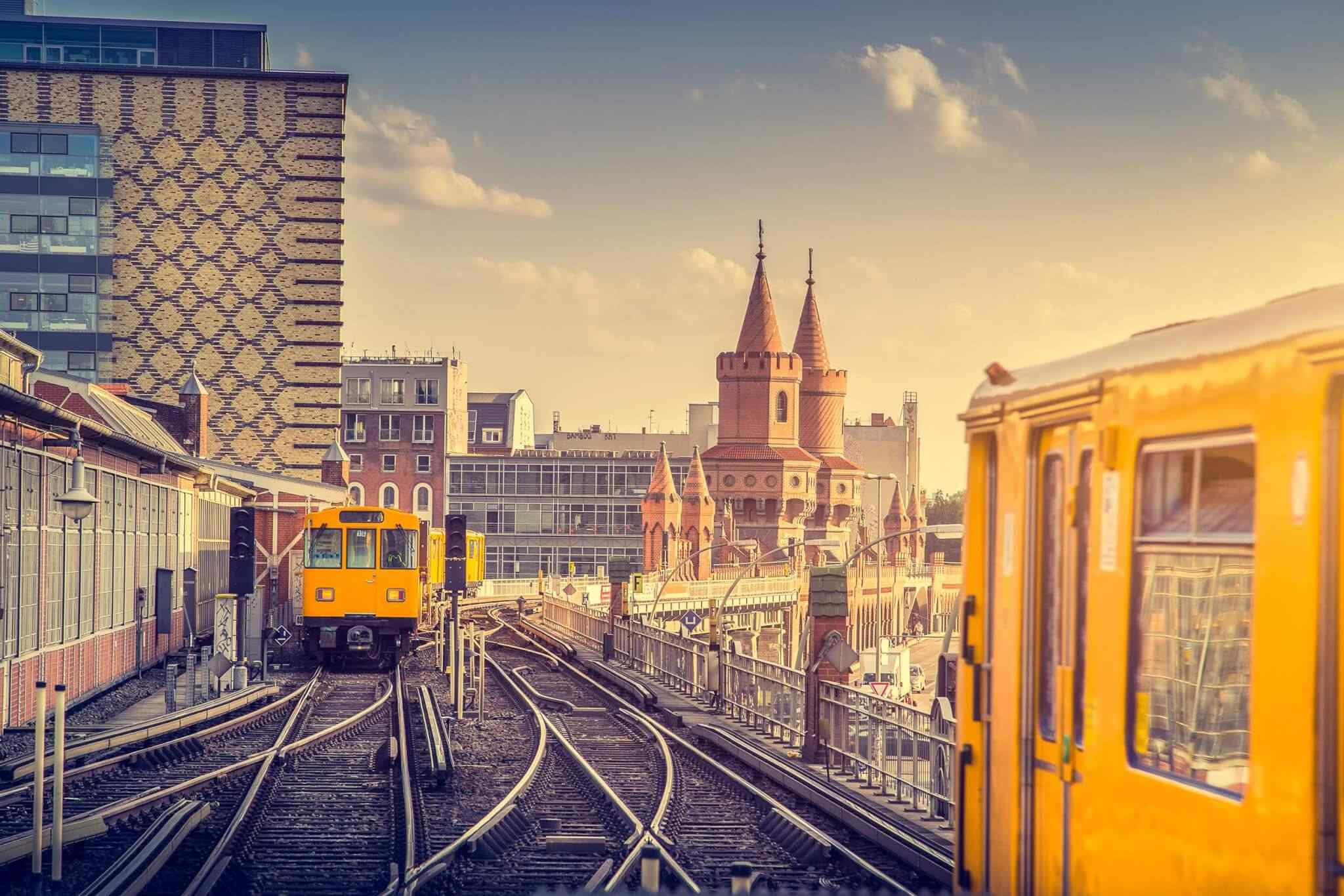 https://lilacmoments.com/wp-content/uploads/2018/09/destination-berlin-08.jpg