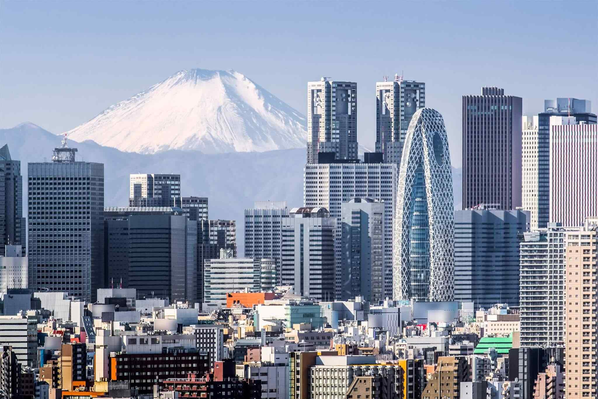 https://lilacmoments.com/wp-content/uploads/2018/09/destination-tokyo-02.jpg